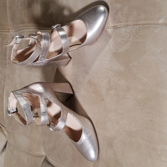 Club Monaco pewter leather shoes - Picture 5 of 10